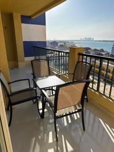 شاليه للإيجار بورتو مارينا العلمين استمتع بزياره لا تنسى كود 51