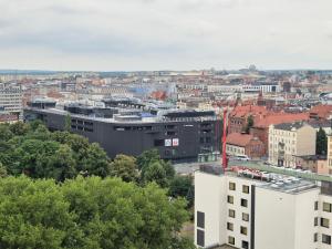 SOKOLSKA 30 TOWERS apartments - NEW- LUX- PARKING- SAUNA- GYM -and the best VIEW
