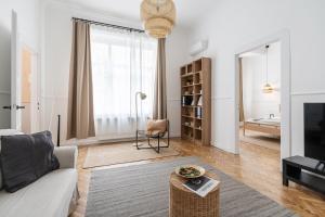 Harmony House Apartment