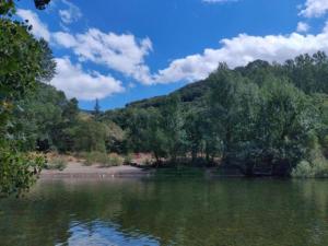 Villas Villa in Roquebrun with Private Pool : photos des chambres