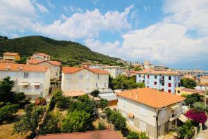 Appartements Le Petit Trotel - Nearby beaches and city : photos des chambres