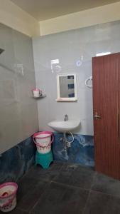 Roshni Apartment - 2B