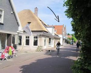 Ruim appartement met terras rustig gelegen, centrum Bergen