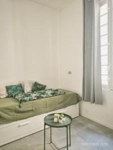 Appartements Studio neuf avec clim au centre d-Aix 1er etage : photos des chambres