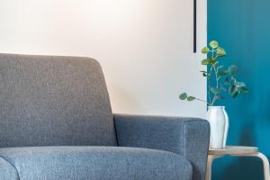 City Wall - Central Quiet Apartment