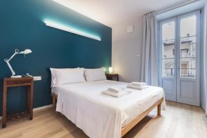 City Wall - Central Quiet Apartment