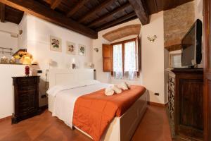 Keys of Italy- CorsoB-9- Studio by Palazzo Vecchio