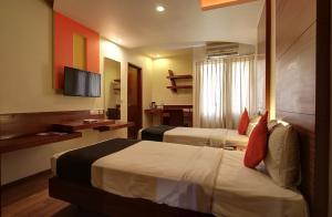 Collection O Sri Sai Palace