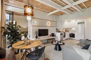 Uyuni - 2 bedrooms and balcony in Eixample Dreta