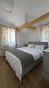 DeSirnea Nest Bungalow