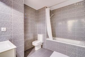 Appartements Studio central, proximite immediate Aeroport : photos des chambres