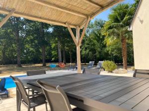 Villas Villa Luxe Arnage aux portes du Circuit Piscine Chauffee : photos des chambres
