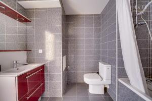 Appartements Studio central, proximite immediate Aeroport : photos des chambres