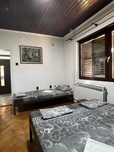 Top House
