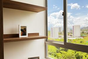 Moderno apartamento con balcon y vista al guadual, Piscina y parqueadero