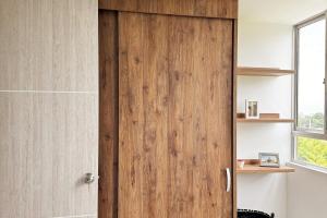 Moderno apartamento con balcon y vista al guadual, Piscina y parqueadero