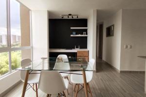 Moderno apartamento con balcon y vista al guadual, Piscina y parqueadero