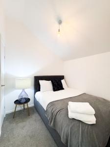 GrandLuxe - Shepherds Bush