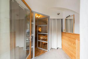Maisons de vacances Maison avec 2 chambres dans un village preserve : photos des chambres