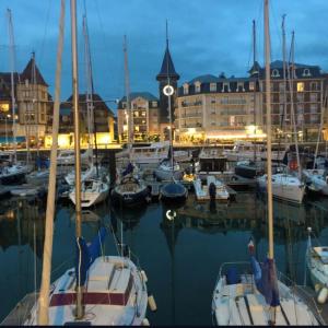 Appartements Zipporah : photos des chambres