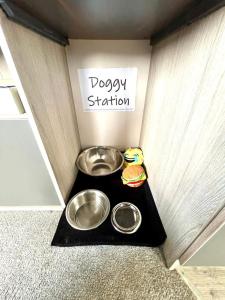 Newquay Seaside Lodge Retreat with Hot Tub