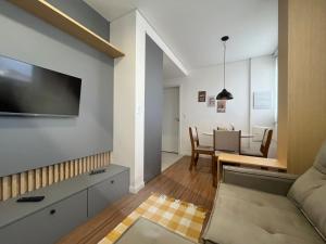 Apartamento Central próximo ao Shopping Estação, UTFPR e FAE - TAKE 1 QUARTO