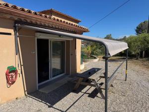Maisons d'hotes DOMAINE MAXXIM : Chambre Double avec Salle de Bains Privative