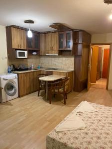 Апартамент генерал столетов