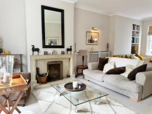 Tranquil Seaside Cottage by NewFo