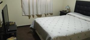 Alquilo casa en Barrio Bombal