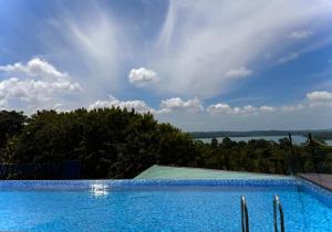 Panbil Residence Apartment with Gym and Pool