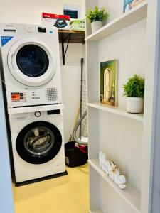 Madeira Protea Retreat- Villa with Heated Private Pool, Gym and Office