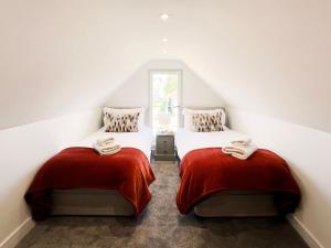 Blackberry Barn by The Suffolk Cottage Collection