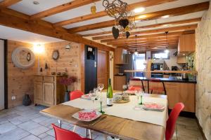 Maisons de vacances Gite 3 etoiles avec sauna individuel chez Chanchan de 1 a 6 personnes : Maison 4 Chambres