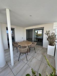 LEcrin Urbain Port Marianne Terrasse Parking Parc expo Arena