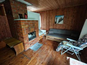 Retrohõnguline suvila saunaga Laulasmaal, privaatne puhkus mere lähedal