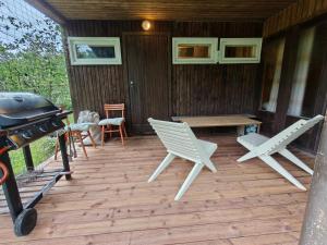 Retrohõnguline suvila saunaga Laulasmaal, privaatne puhkus mere lähedal