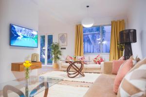 Villa Elysia Marrakech, Piscine sans vis à vis