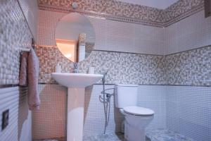 Villa Elysia Marrakech, Piscine sans vis à vis