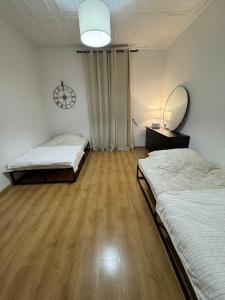 Urban rooms