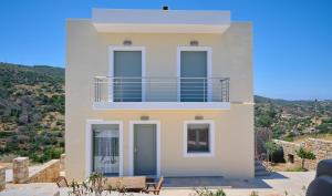 Kythira echoes stay - Lithari