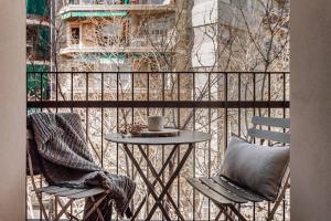 Campro - 3 bedrooms w balcony in Eixample Esquerra