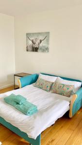 3rd floor 1 bedroom apartment in Old town