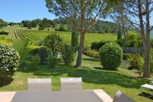 Maisons de vacances Gites les Cerisiers 2 : photos des chambres