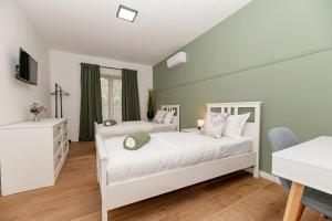 Villa Pietro with a heated Saltwater pool