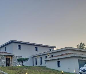 Villas Contemporary air-conditioned villa near Cannes 10 people with swiming pool and big garden : photos des chambres