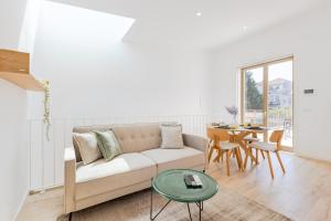 The Sunny Duplex @ BoaVista Flats