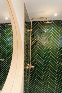 Appartements Oasis Tropicale - Appartement Cosy et Calme a 10 min de la Gare de Roanne : Appartement 2 Chambres
