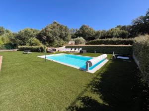 Villas Villa 4 chambres recente avec piscine et Jardin : photos des chambres