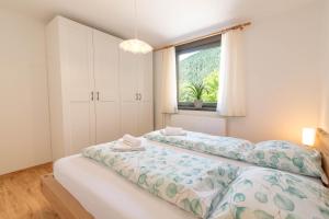 Kranjska gora balcony apartment